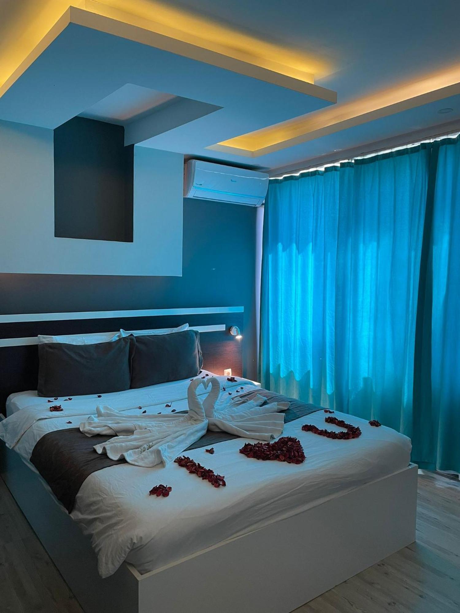 Sara Suit Hotel Provincia di Provincia di Istanbul Esterno foto